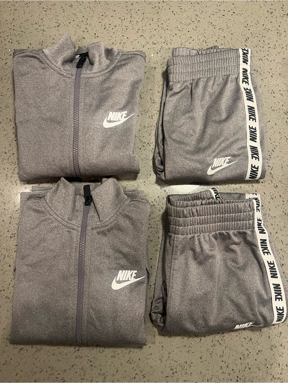 Nike Kids Gray Logo Track Jacket & Joggers Set size 5 - Picture 2 of 14